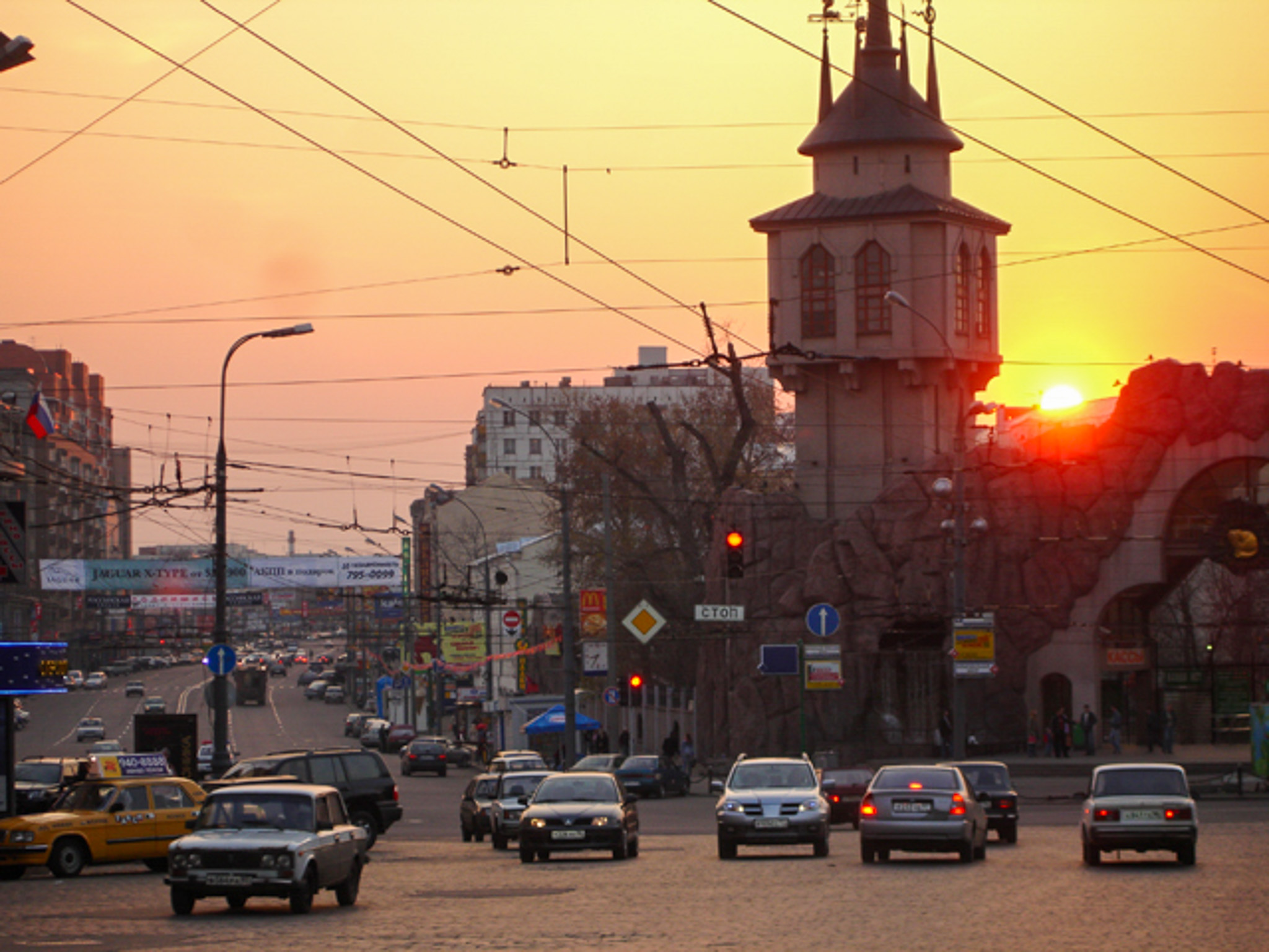 Moskau am Morgen Mai 2006. Zeit nach Hause zu fahren?
